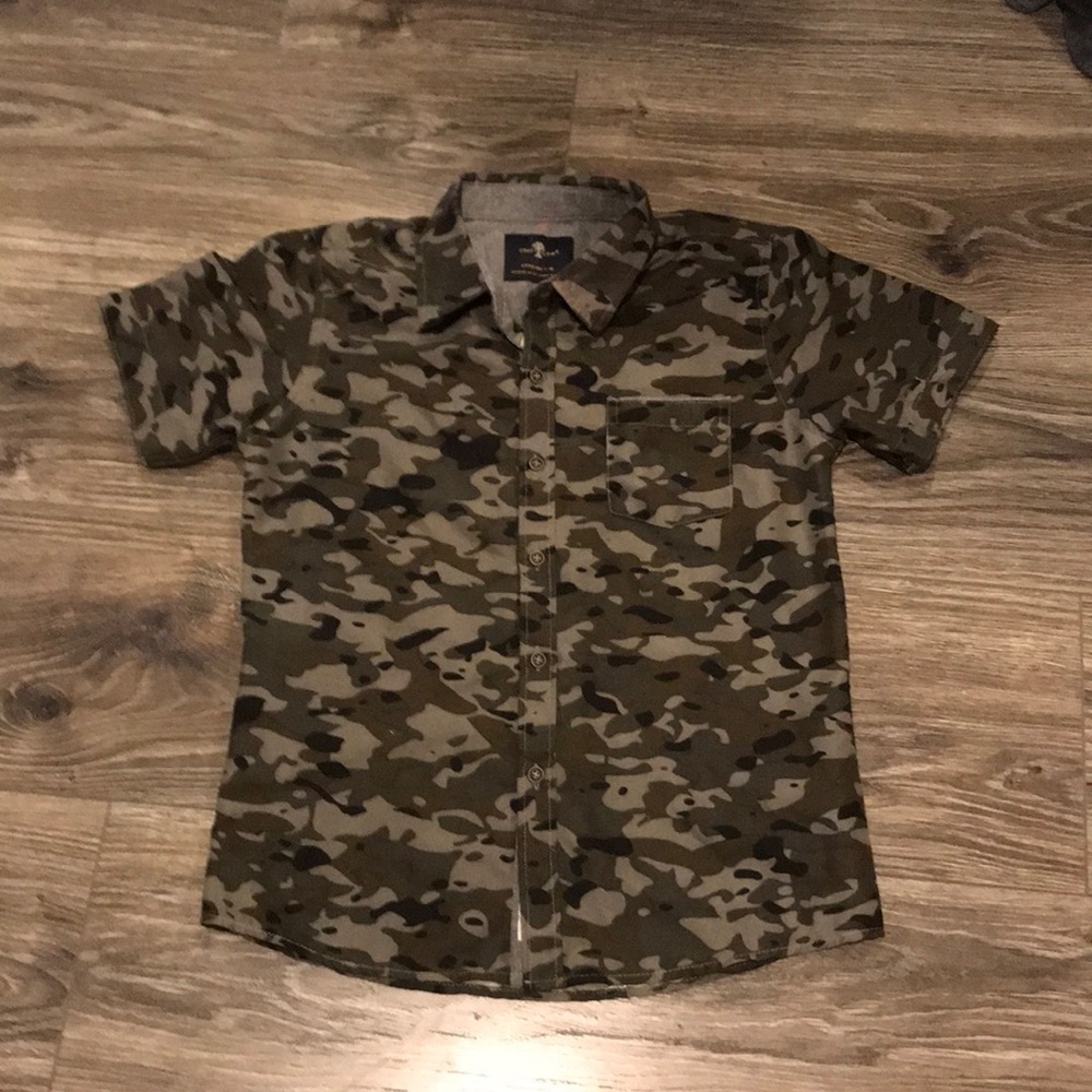Boys camo shirt